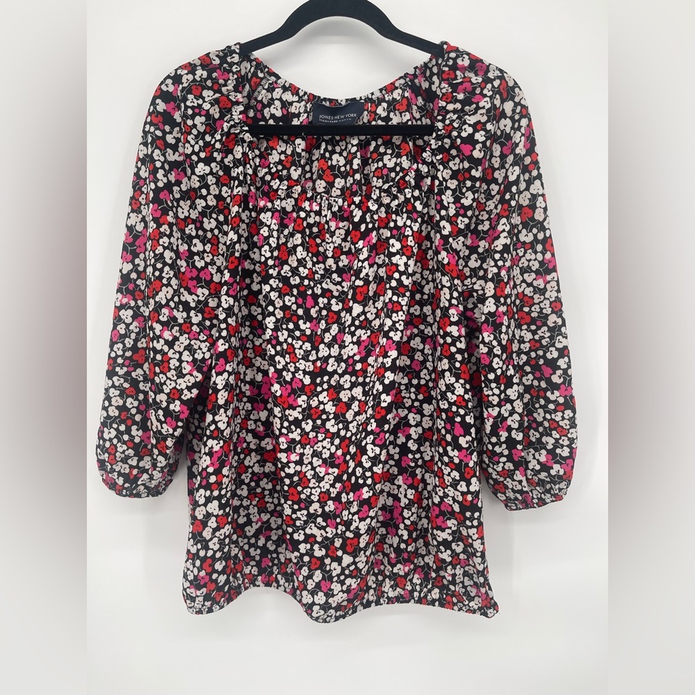 ⭐️Jones New York Floral Blouse - Black, Pink, White